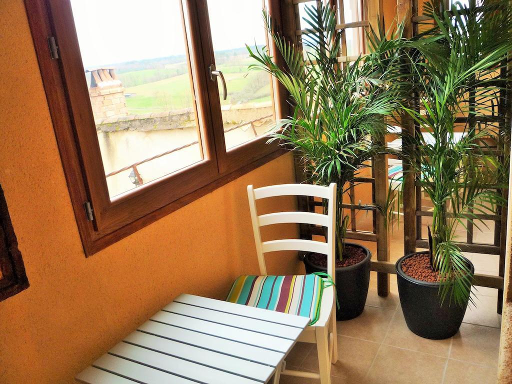 Chez Edell Bed & Breakfast Monpazier Ruang foto