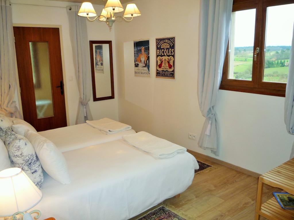 Chez Edell Bed & Breakfast Monpazier Bagian luar foto